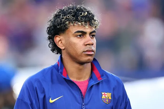 九游网页版入口-亚马尔半场数据：1次制造良机，3次射门，2次制造犯规